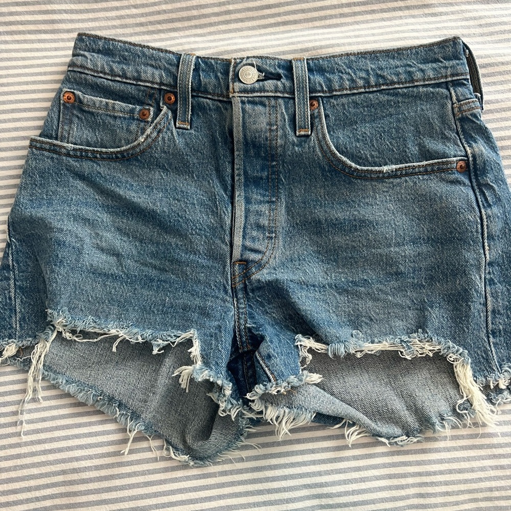 Levi’s 501 shorts